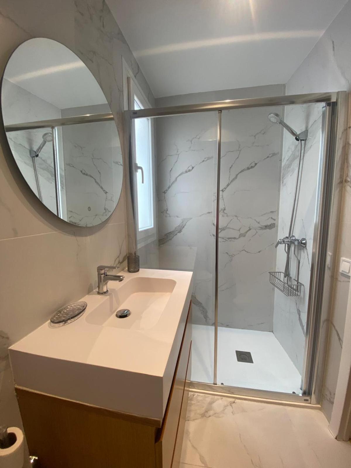 Deluxe Central Dolores De Nuestra Sra Apartment เซบีญา ภายนอก รูปภาพ