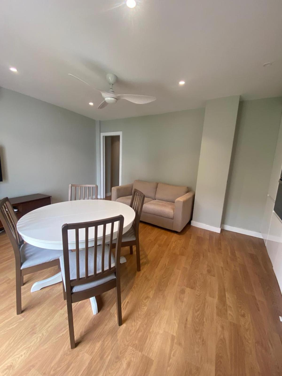 Deluxe Central Dolores De Nuestra Sra Apartment เซบีญา ภายนอก รูปภาพ