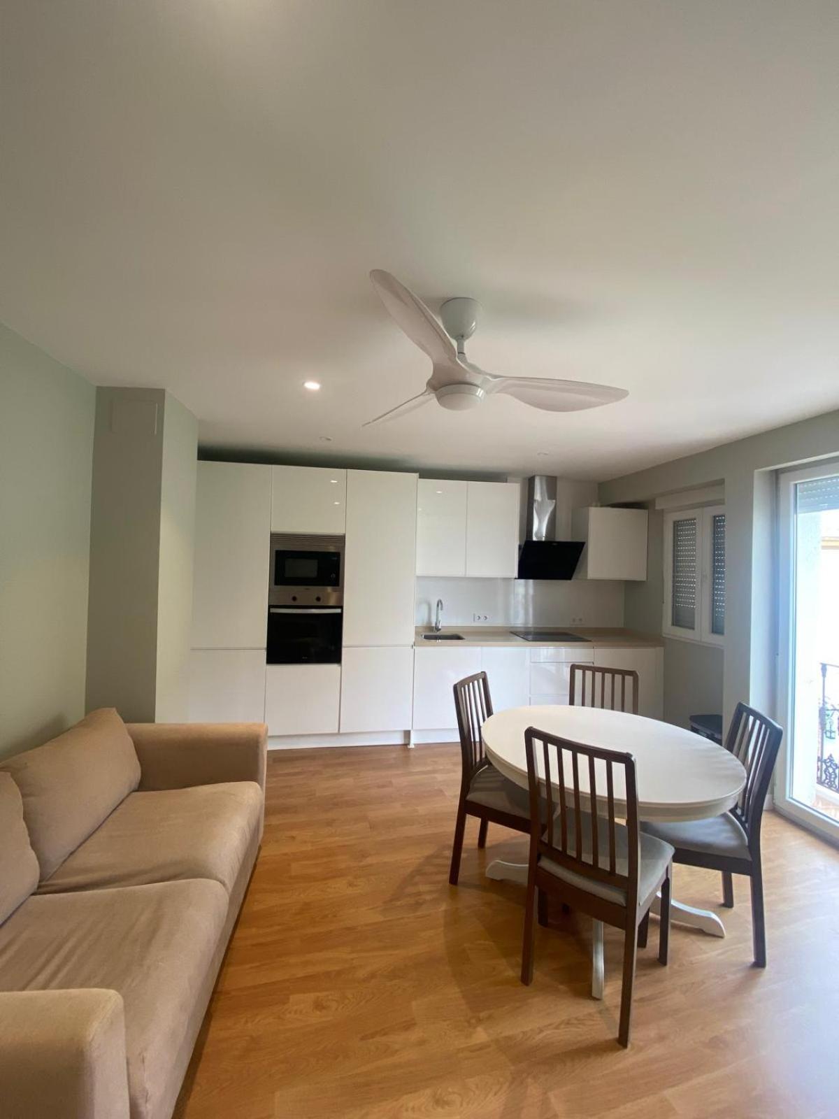 Deluxe Central Dolores De Nuestra Sra Apartment เซบีญา ภายนอก รูปภาพ